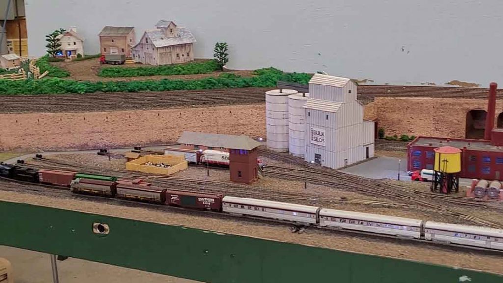 Jim's N scale modular layout - Model railroad layouts plansModel ...