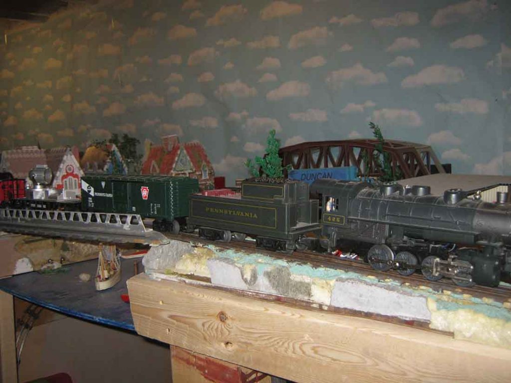 Lionel train layout - Model railroad layouts plansModel railroad