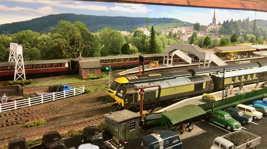 dave model railway