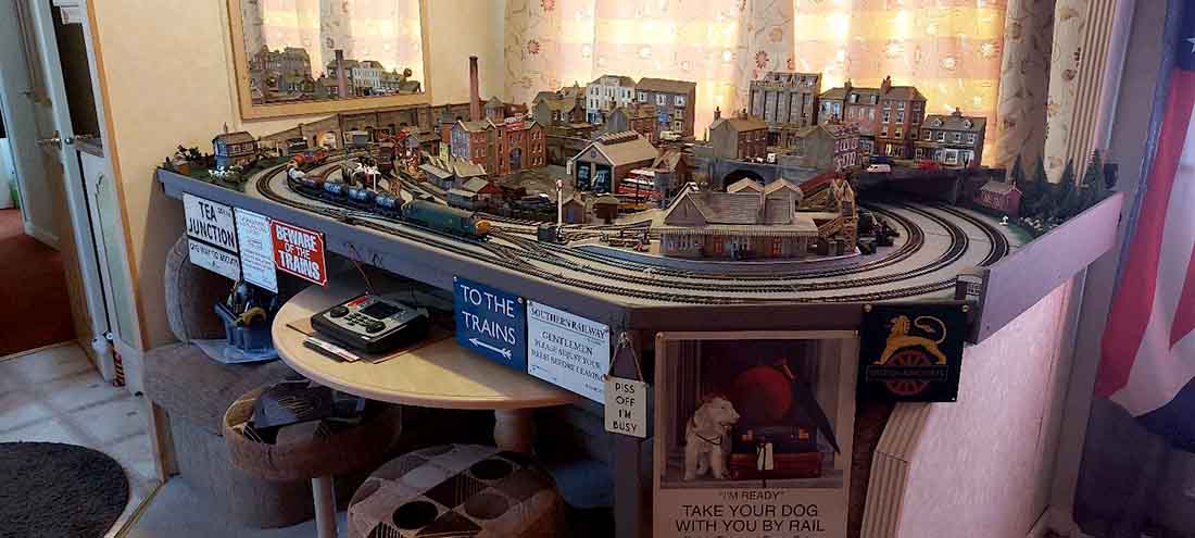 oo scale model railway
