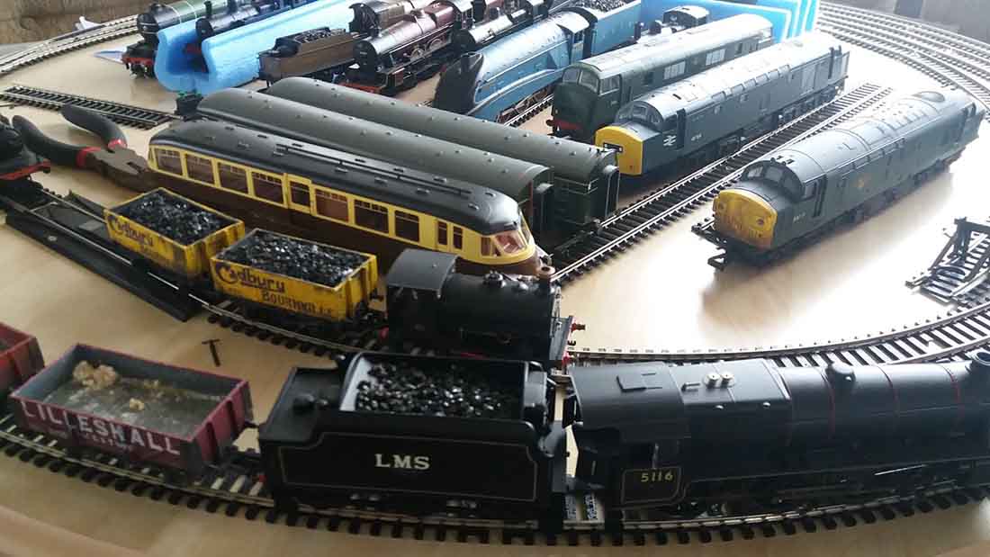 oo scale locomotive