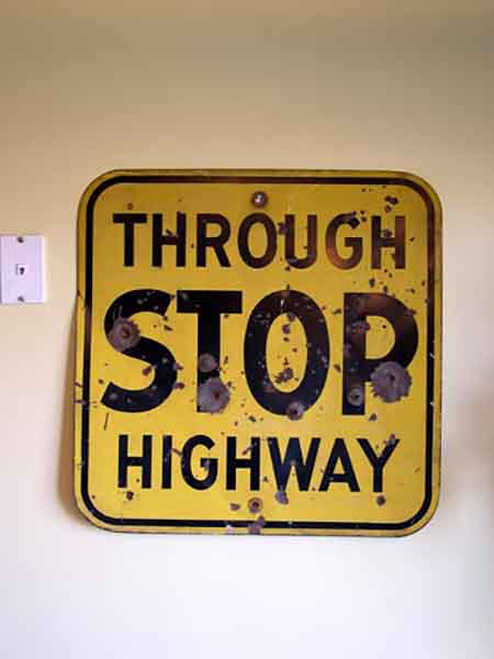 stop highway rail sign