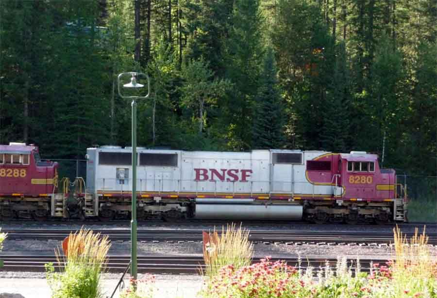 BNSF locomotive montana
