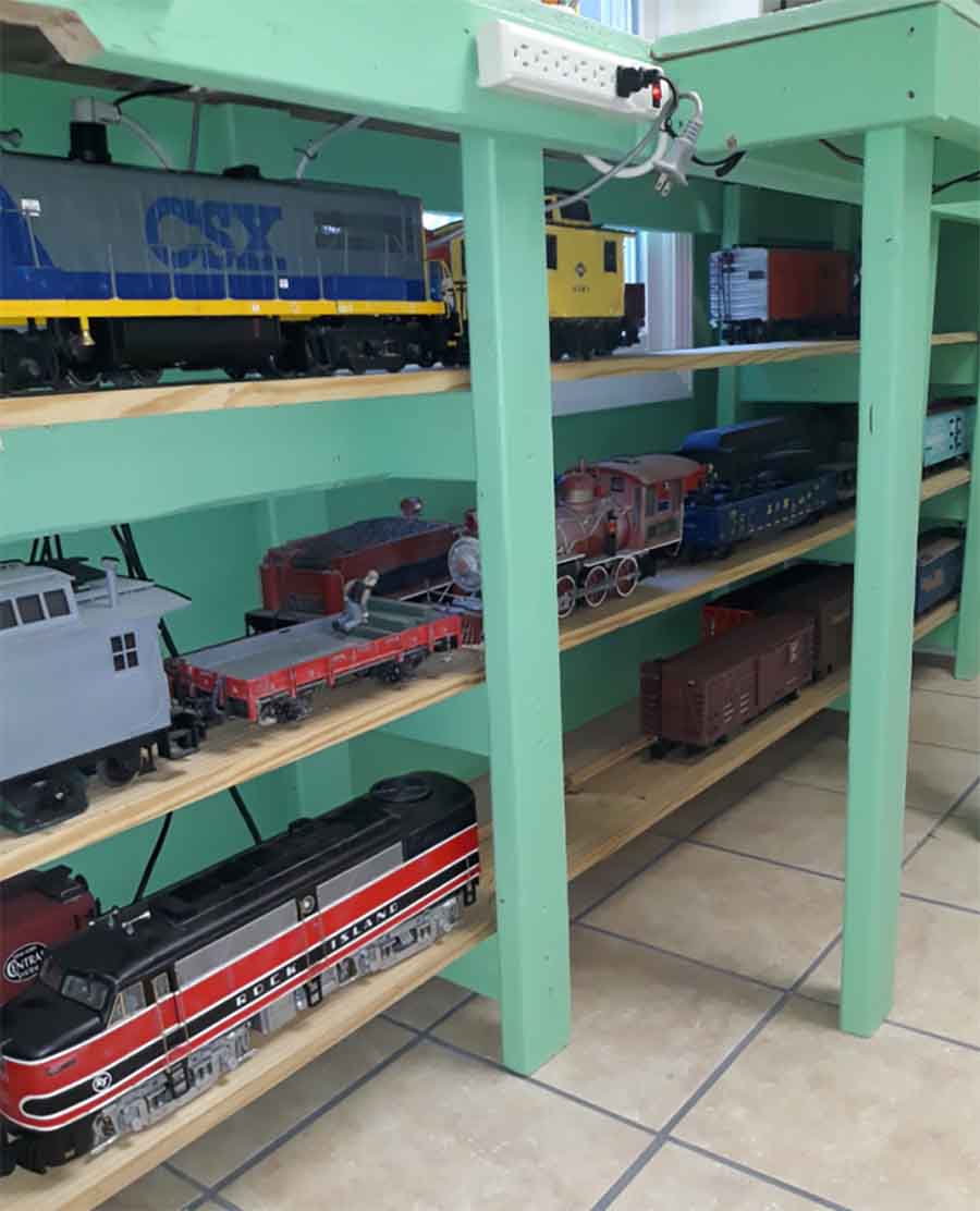 model railroad workbench