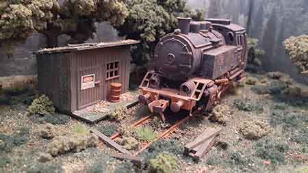 train diorama