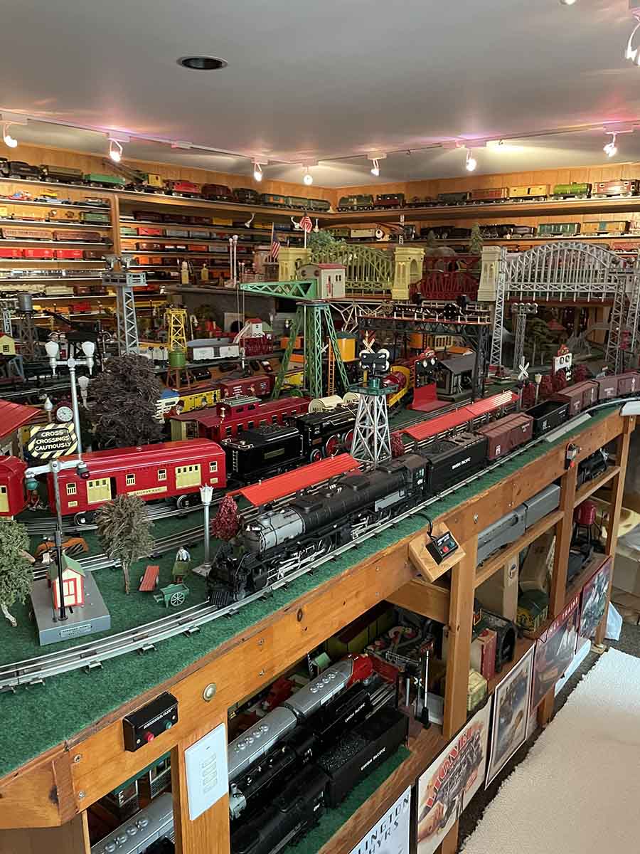 collecting model trains
