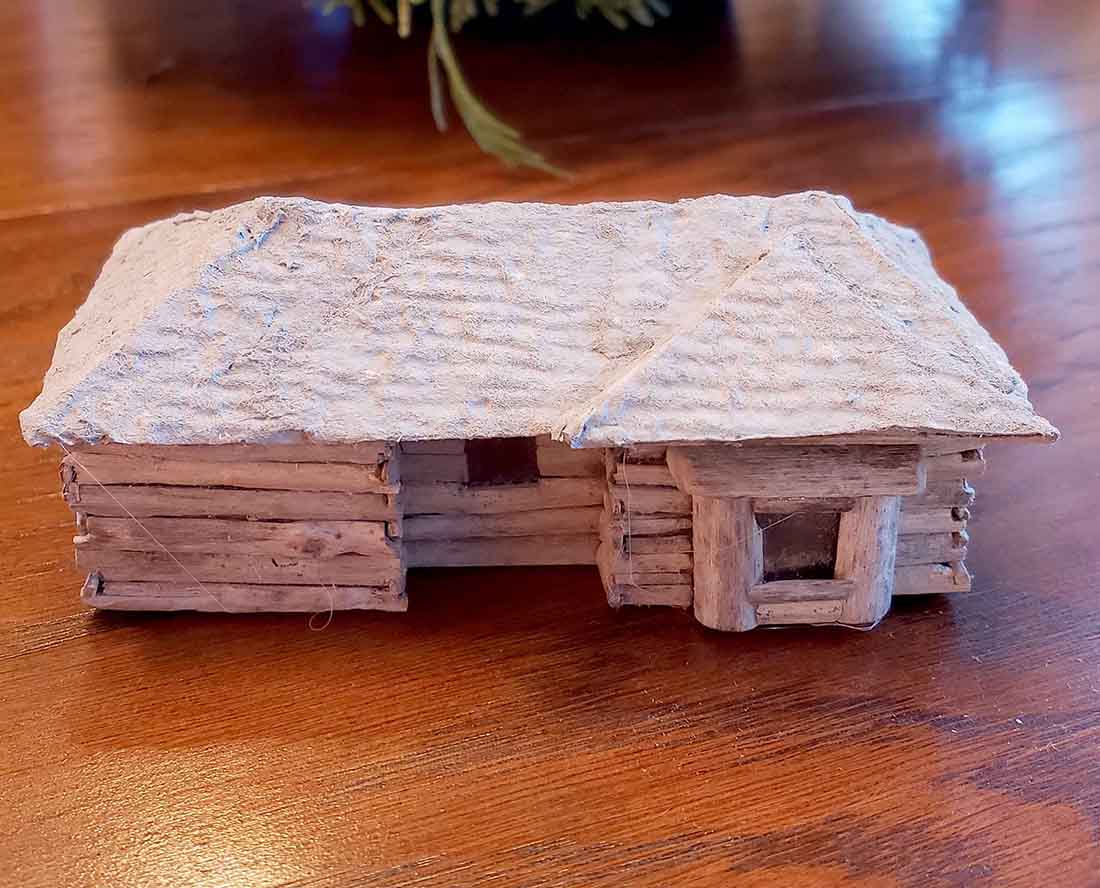 adding roof to model log cabin