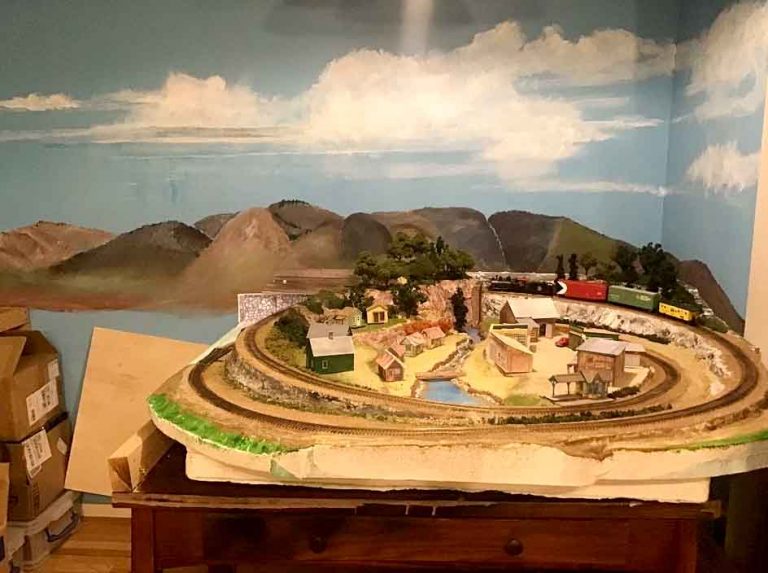 HO track - Jim starts again - Model railroad layouts plansModel ...