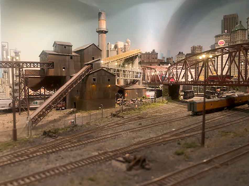 N scale factory cement plant