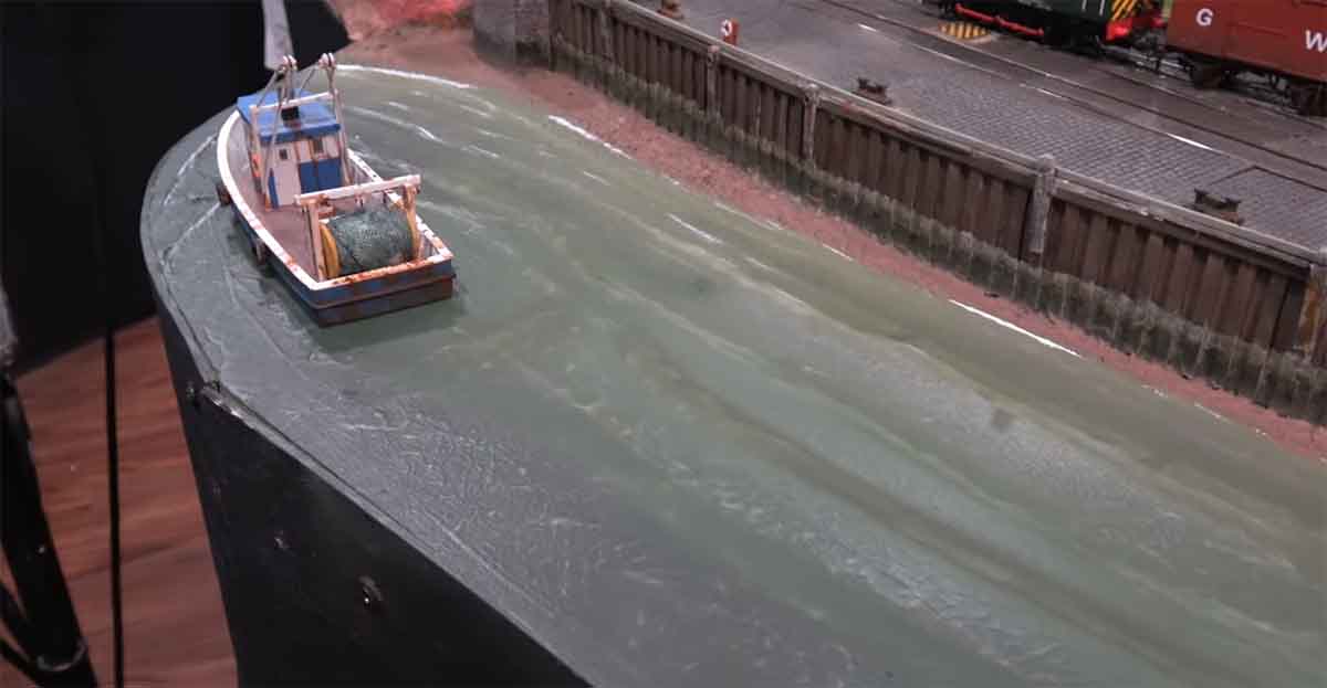 model train water effects adding boat