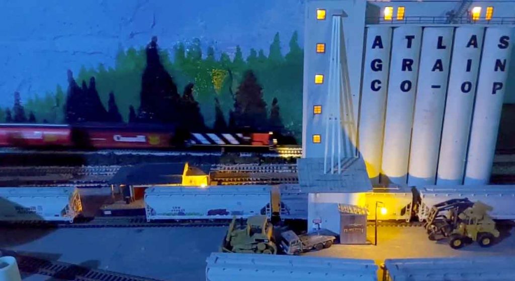 HO scale diesel locomotives - Model railroad layouts plansModel ...