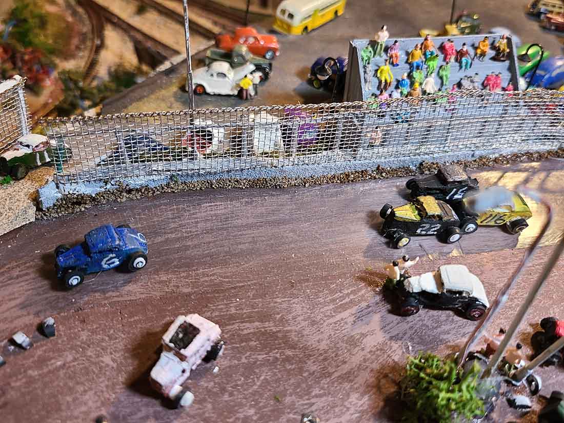 speedway track N scale