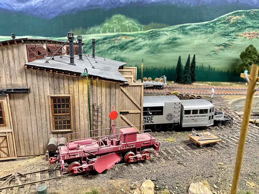 O scale buildings kits roundhouse