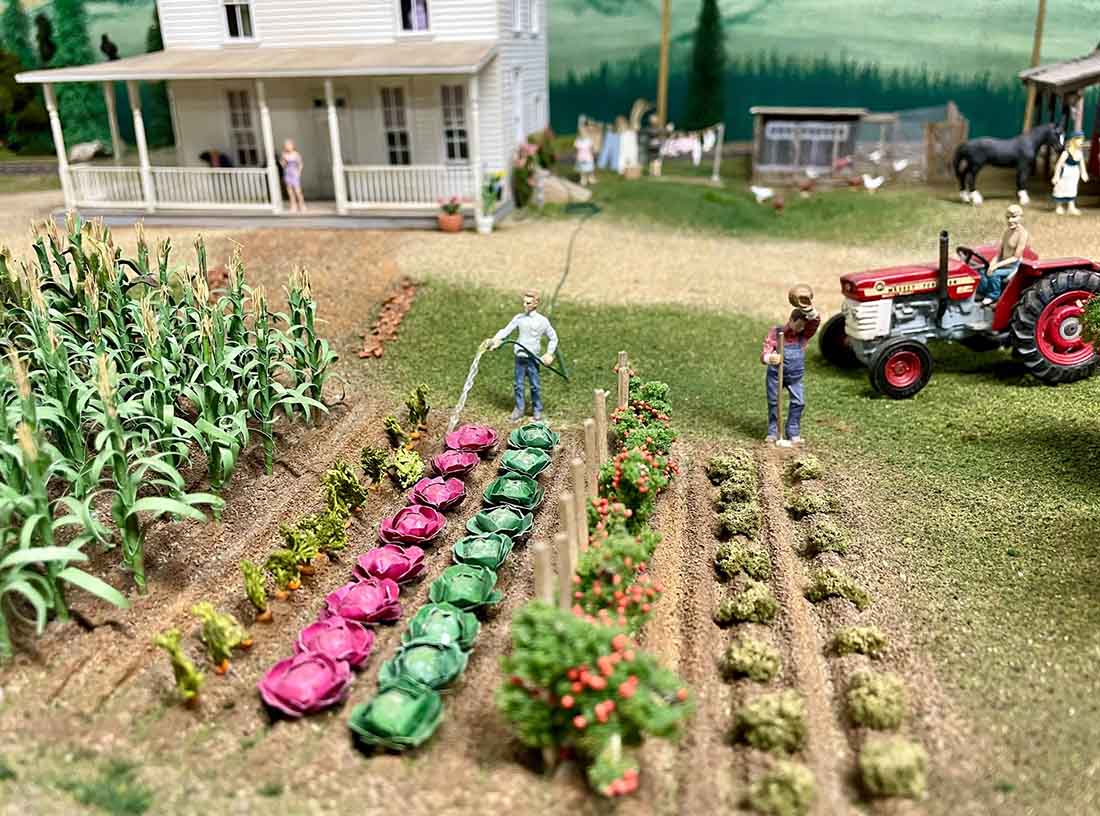 model railroad farm