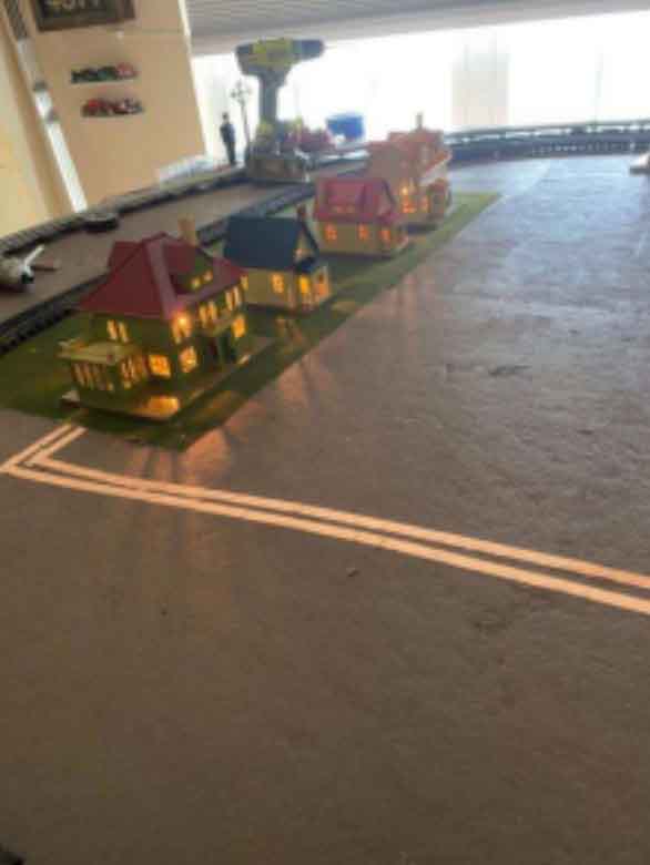 model train house lights