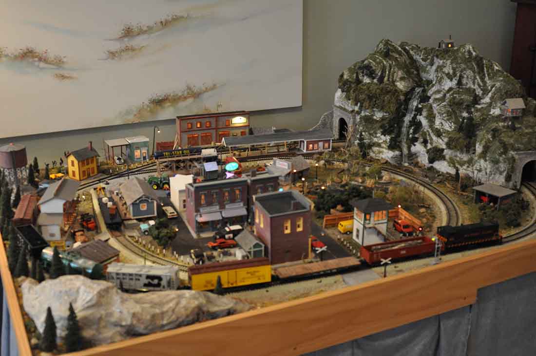 s scale overhead view