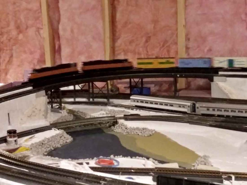 HO scale risers Model railroad layouts plansModel railroad layouts plans