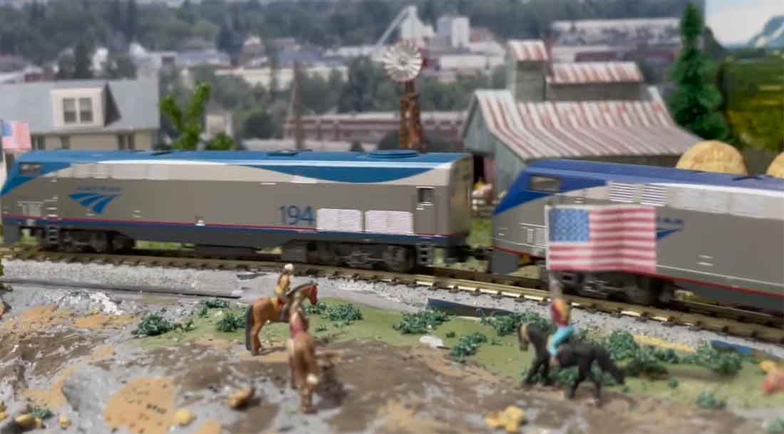 model railroad scenes loco