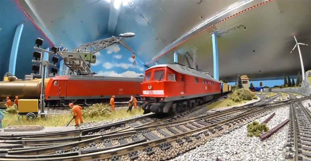 Model train decals Model railroad layouts plansModel railroad layouts