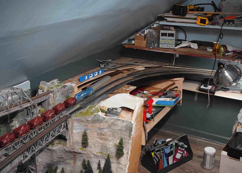 HO scale lift bridge Model railroad layouts plansModel railroad