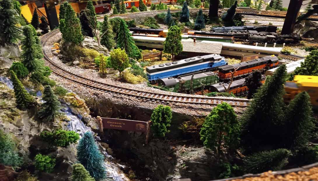 model train national park
