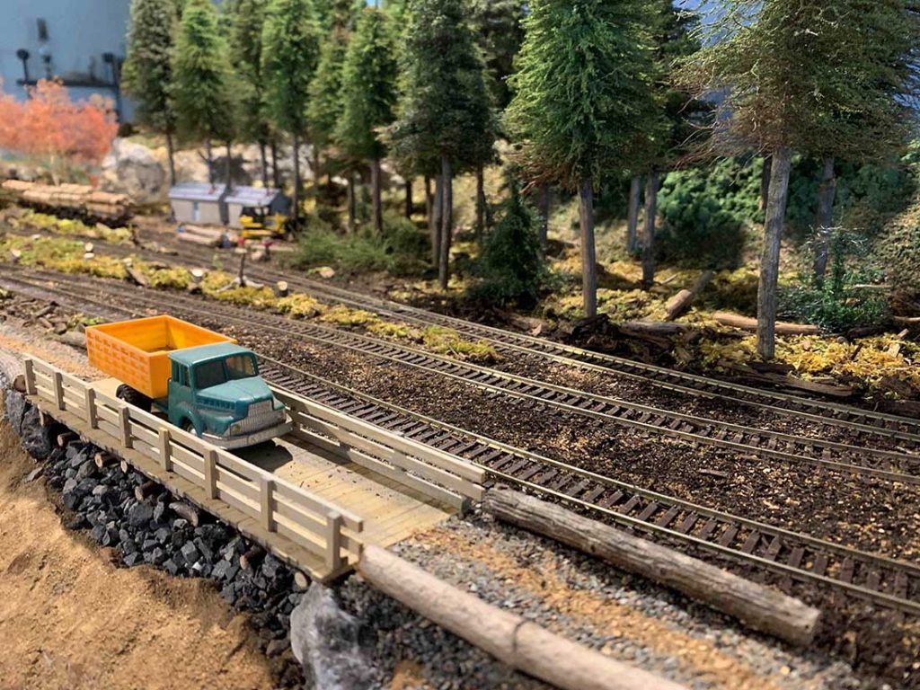 HO scale logging camp Model railroad layouts plansModel railroad