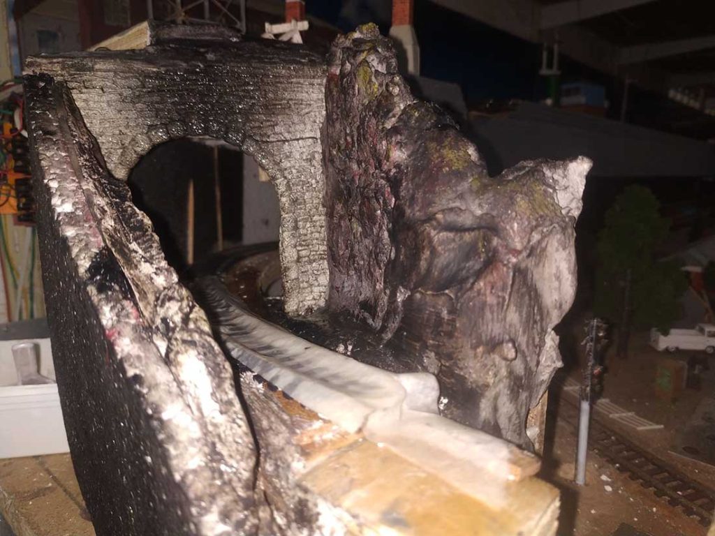 Building model railroad tunnels Model railroad layouts plansModel