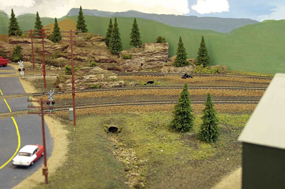 model railroad dry ditch