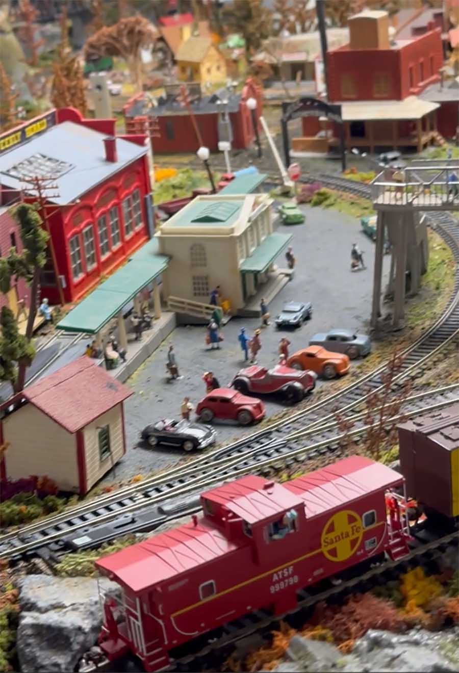 HO scale model train brake van