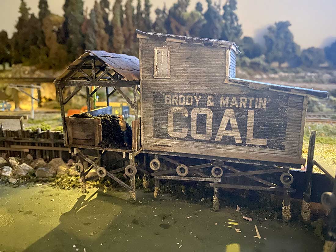 model railroad coal