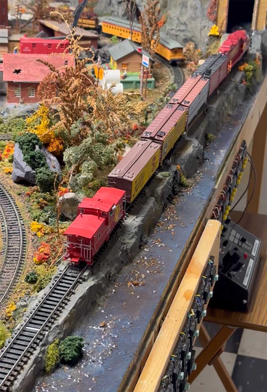 model railroad brake van