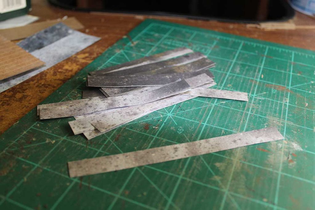 Free HO scale cardstock buildings Model railroad layouts plansModel