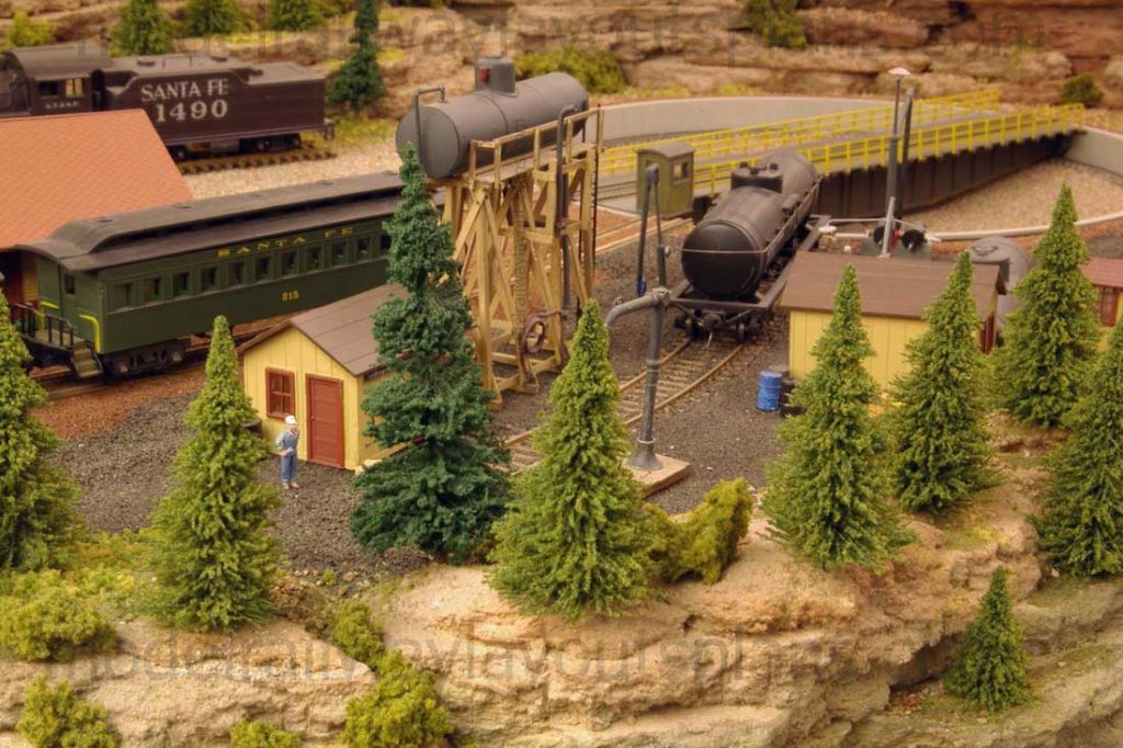 HO scenery for model trains Dan's Model railroad layouts plansModel