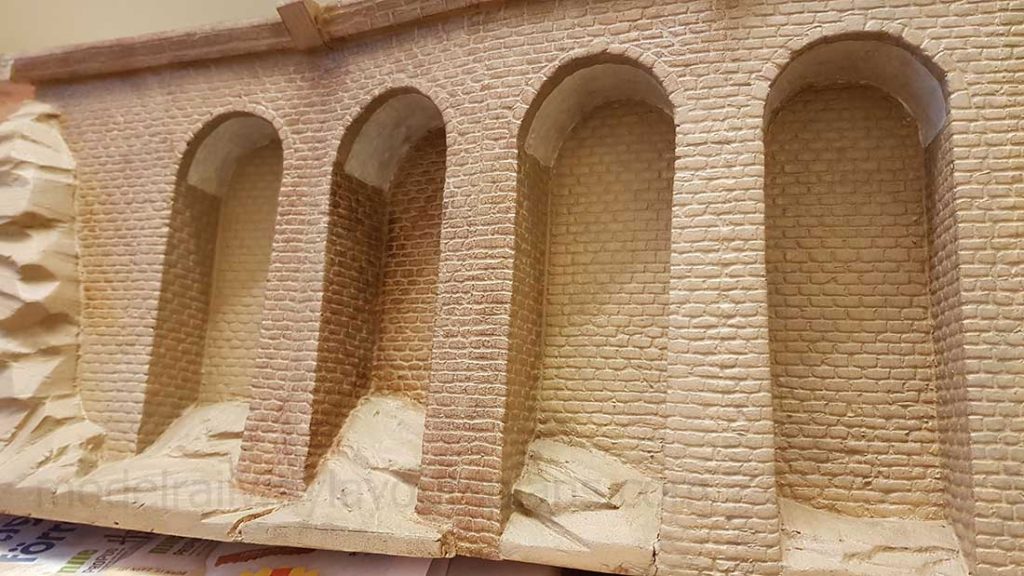 thumbnail image 2 of X2 HO Scale Stone Tunnel Portals For Model Railroad Scenery – 4 Inch, H0 Gauge, Gray 2 of 6