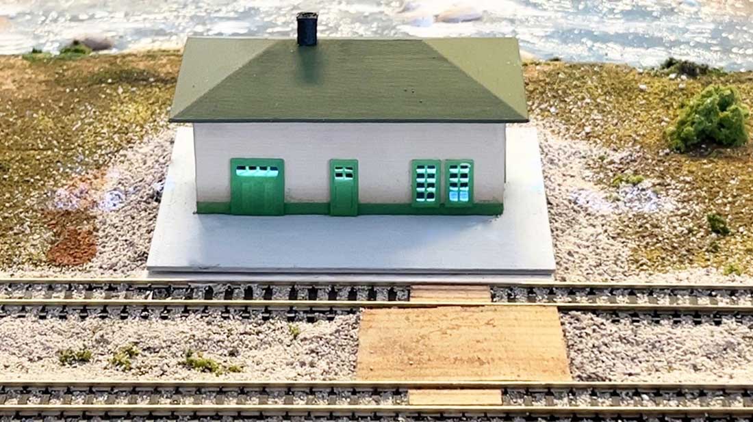 n scale freight station