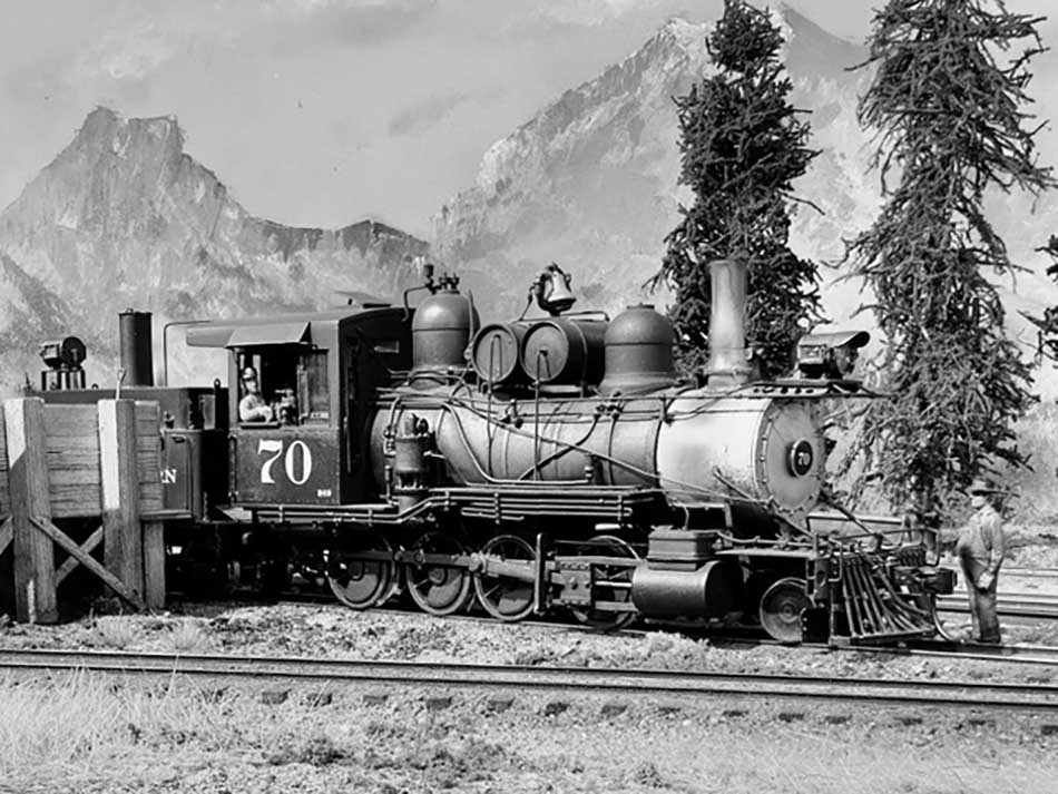 O scale model steam engine