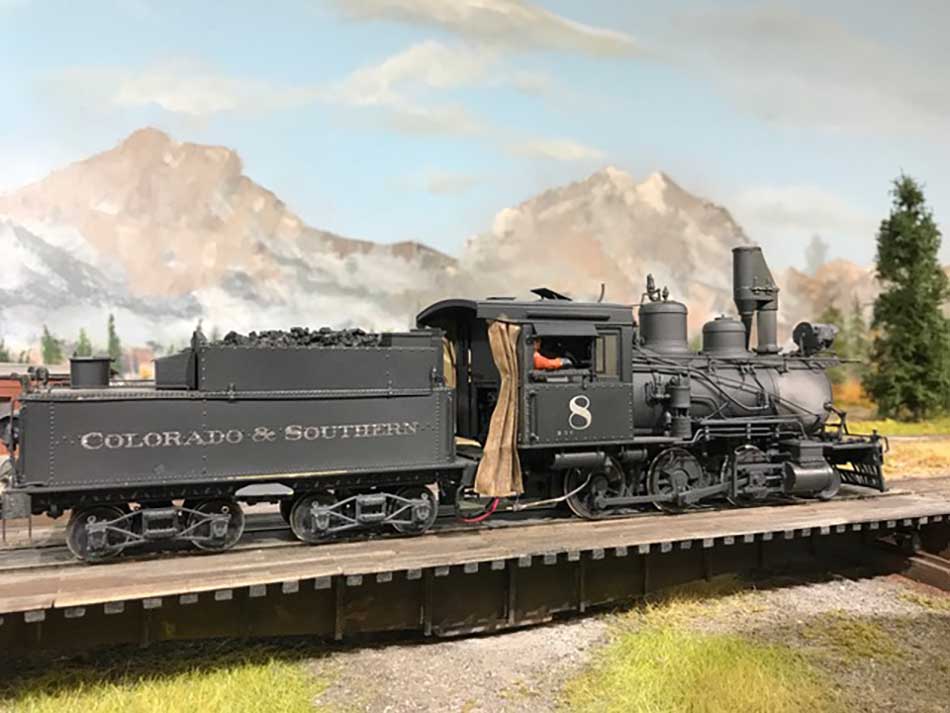 Battery power for model trains steam