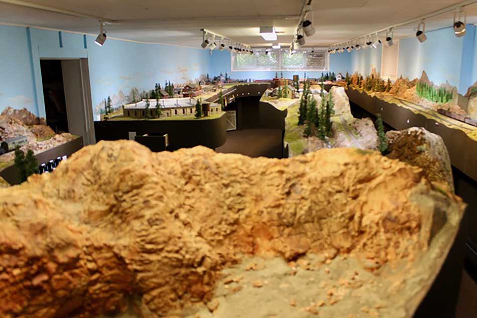 O scale layout looking east