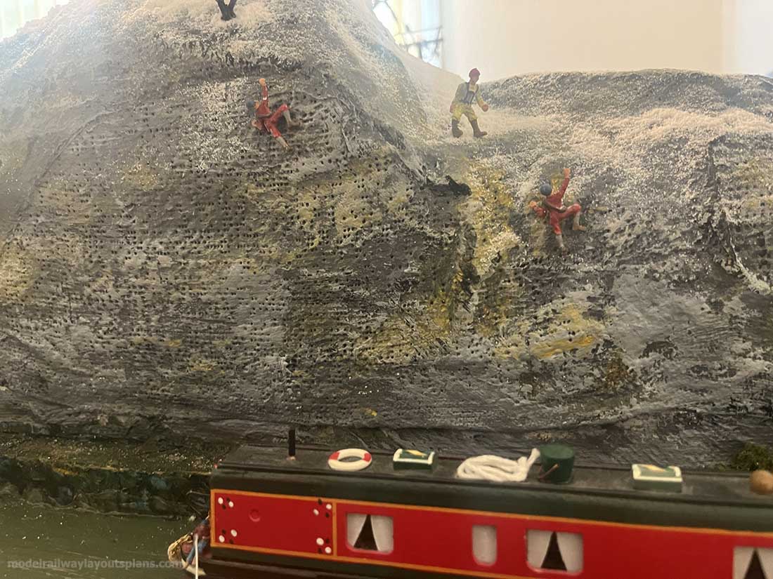 model railway canal boat