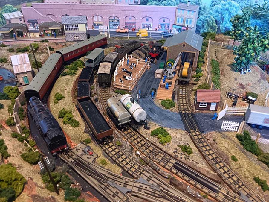 hornby dublo layout