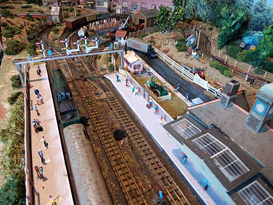 hornby dublo layout