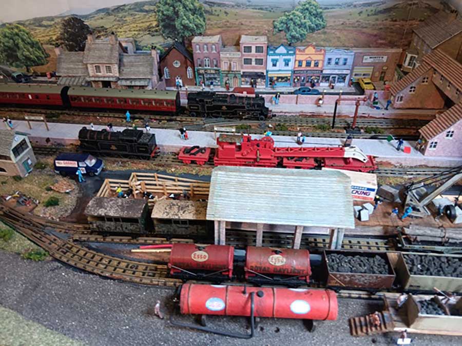 hornby train junction