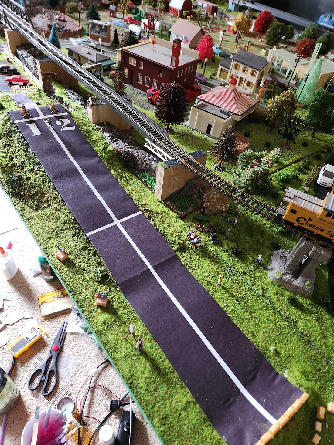 HO scale road
